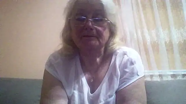 AmyLove353 online show from 04-30-26, 08:57