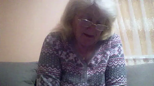 AmyLove353 online show from 05-17-26, 09:04