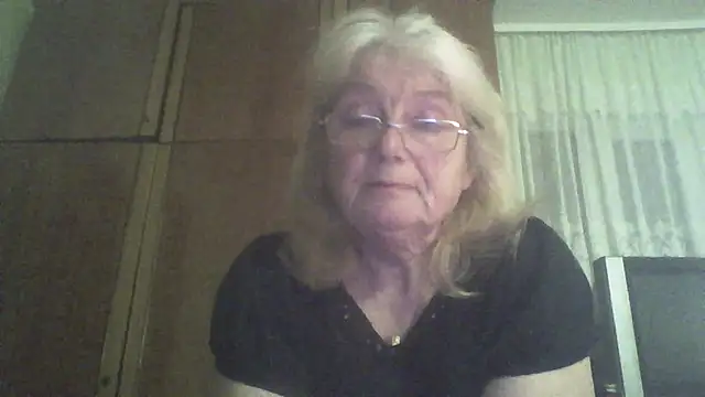 AmyLove353 online show from 04-02-26, 08:37