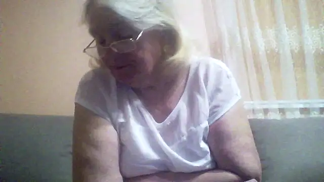 AmyLove353 online show from 04-30-26, 08:38