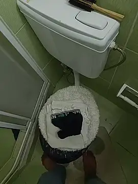 VendedPants online show from 10-21-25, 08:19