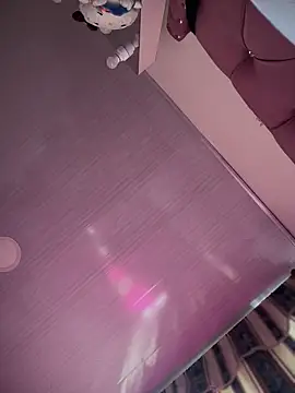 Violeet-Smith online show from 03-14-26, 01:50