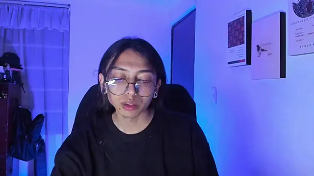 Snapshot of _Astrea_ chatting on 02-09-26, 09:57 Astrea online show from 02-09-26, 09:57