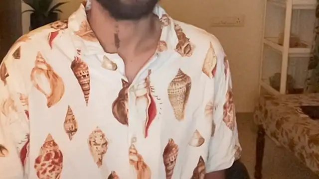 MakeMeAwareAah online show from 12-18-25, 06:12