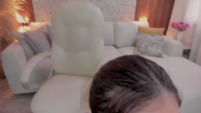 Miaa lane online show from 12-17-25, 11:37