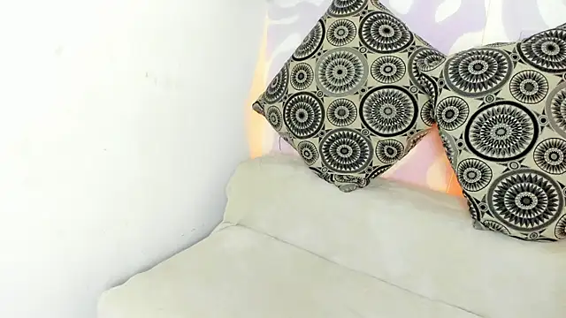 mia scarlett7 online show from 11-15-25, 12:53