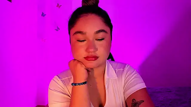 Soouf  online show from 11-18-25, 10:40