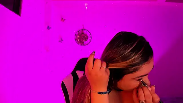 Soouf  online show from 11-21-25, 10:03