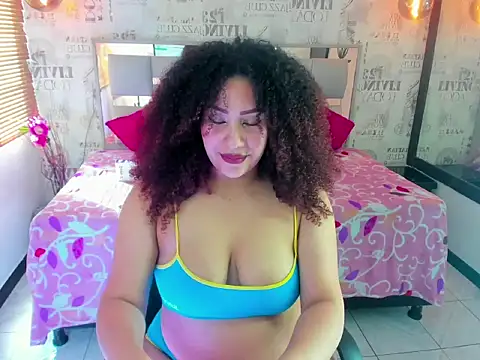 ROZZE MILA online show from 11-08-25, 01:14