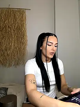 Gabbyys online show from 11-05-25, 08:23