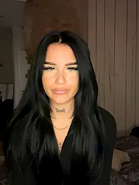 Gabbyys online show from 11-15-25, 08:24