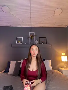  missParis   online show from 10-29-25, 08:52