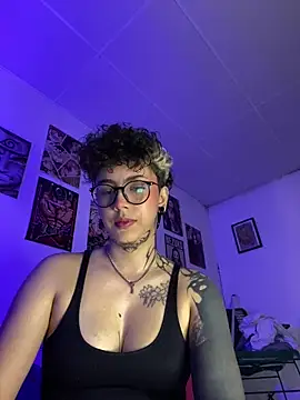 Abby Evanns1 online show from 12-17-25, 03:06