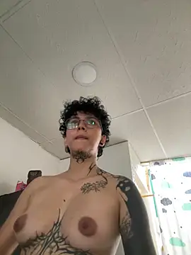 Snapshot of Abby_Evanns1 chatting on 02-27-26, 02:50 Abby Evanns1 online show from 02-27-26, 02:50