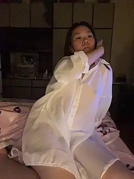 LLLauren 999 online show from 10-21-25, 03:11