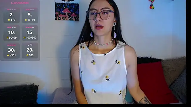Snapshot of _IR1S_ chatting on 05-28-26, 12:40 IR1S online show from 05-28-26, 12:40