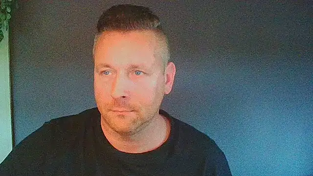 Woody Longbong online show from 10-21-25, 08:25