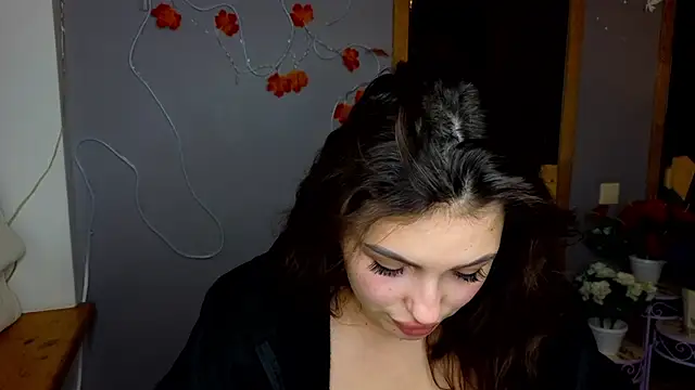 KittyShenson online show from 11-09-25, 01:42