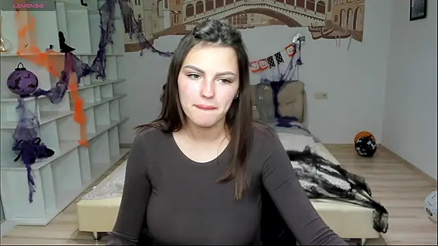 KittyShenson online show from 10-30-25, 12:58