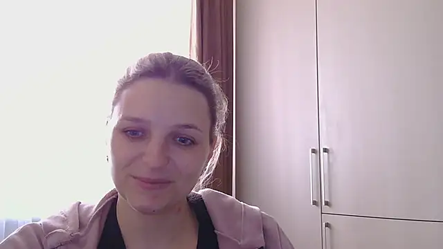 ElisSky301 online show from 01-11-26, 12:23