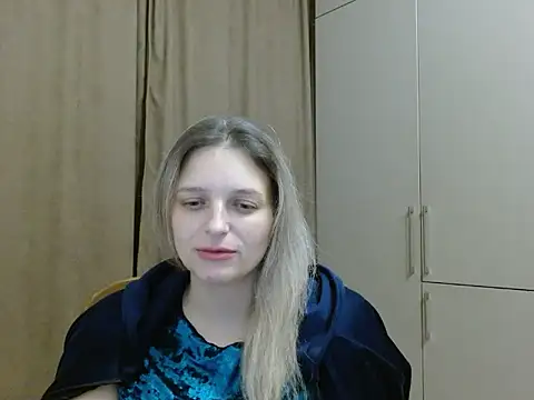 ElisSky301 online show from 11-26-25, 10:10