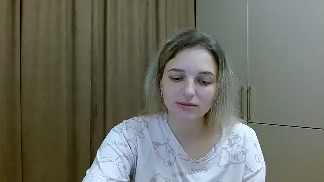 ElisSky301 online show from 11-13-25, 11:08