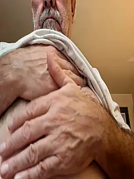 pena633 online show from 12-16-25, 03:22