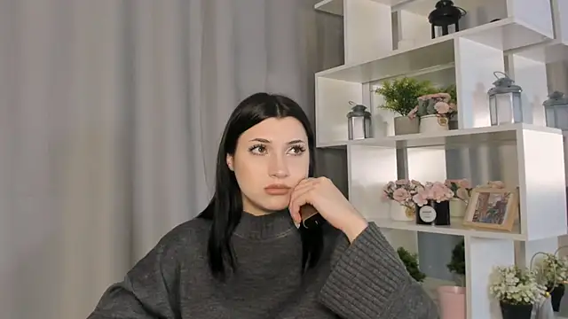 AnhPontoriero online show from 10-21-25, 10:36