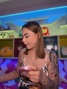 Beella1  online show from 05-07-26, 10:07