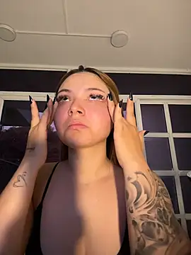 Beella1  online show from 03-04-26, 11:40