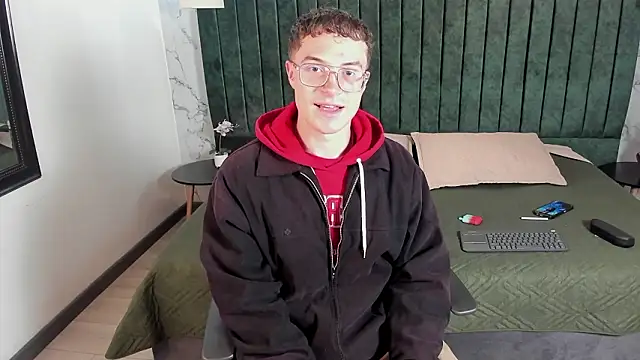 Lil James online show from 03-12-26, 08:24