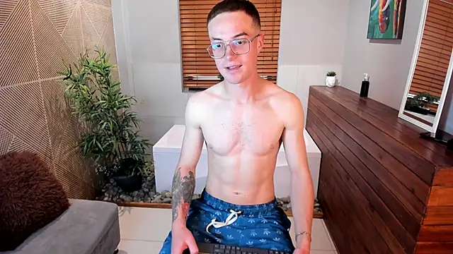 Lil James online show from 11-06-25, 07:51