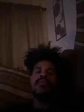 Snapshot of Mrmakeherwet_Tez chatting on 03-02-26, 10:00 Mrmakeherwet Tez online show from 03-02-26, 10:00