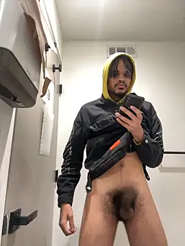 Snapshot of Mrmakeherwet_Tez chatting on 01-06-26, 01:04 Mrmakeherwet Tez online show from 01-06-26, 01:04