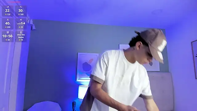 ApoloRicci online show from 02-11-26, 08:20