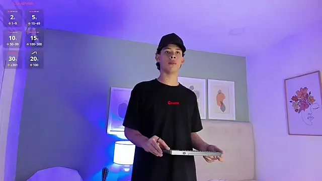 ApoloRicci online show from 02-05-26, 08:15