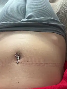 Rubia divina7 online show from 03-17-26, 11:24