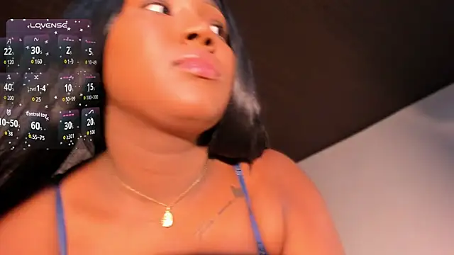 Viana dior online show from 10-25-25, 10:43