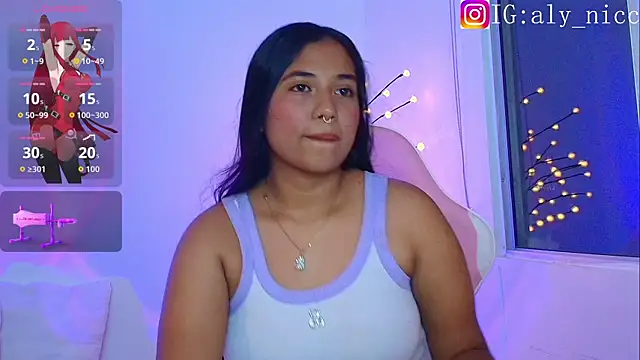 Snapshot of aly_nicols chatting on 10-21-25, 06:24 aly nicols online show from 10-21-25, 06:24