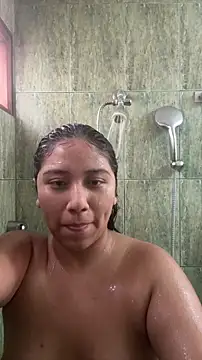 Snapshot of Kmiii21 chatting on 03-11-26, 09:31 Kmiii21 online show from 03-11-26, 09:31