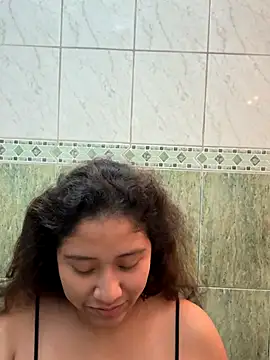 Kmiii21 online show from 10-28-25, 02:49