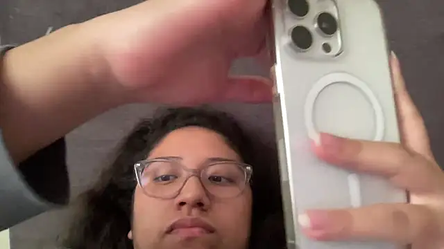 Kmiii21 online show from 10-24-25, 07:13