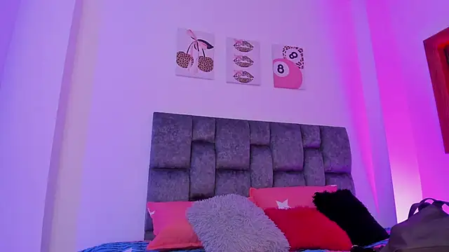 kittymonroe1 online show from 02-10-26, 05:56