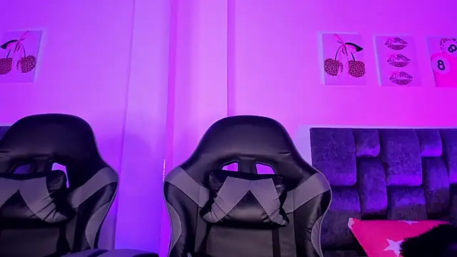 kittymonroe1 online show from 04-08-26, 12:56