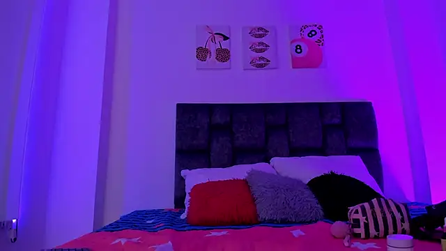 kittymonroe1 online show from 02-28-26, 06:18