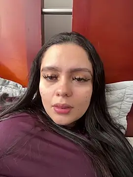 Selena Roa online show from 04-11-26, 07:06