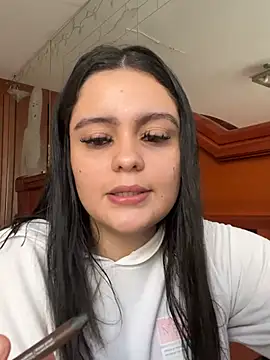 Selena Roa online show from 05-30-26, 10:04