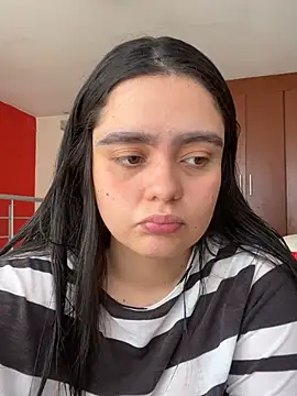 Selena Roa online show from 05-22-26, 06:17