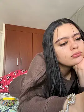 Selena Roa online show from 04-22-26, 04:14