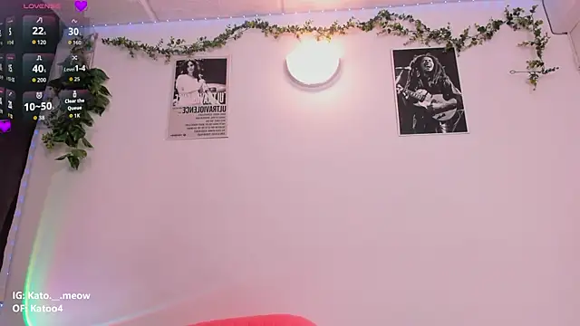 Snapshot of katoo4 chatting on 03-04-26, 04:09 katoo4 online show from 03-04-26, 04:09